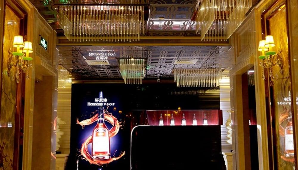 Mandarin Hotel Kanton Exterior foto
