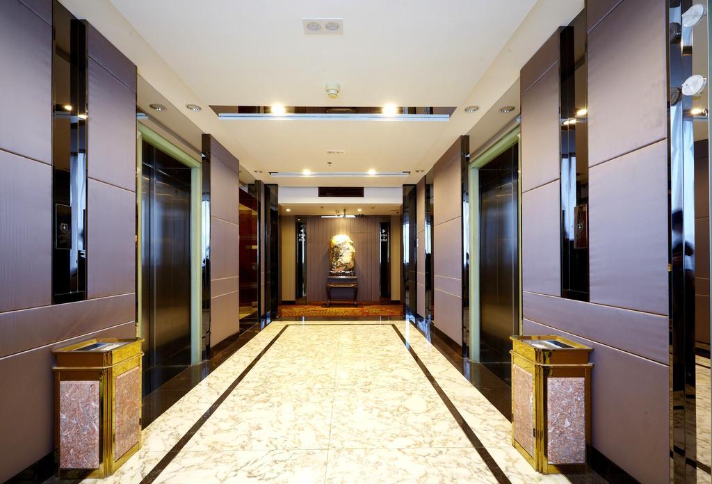 Mandarin Hotel Kanton Exterior foto