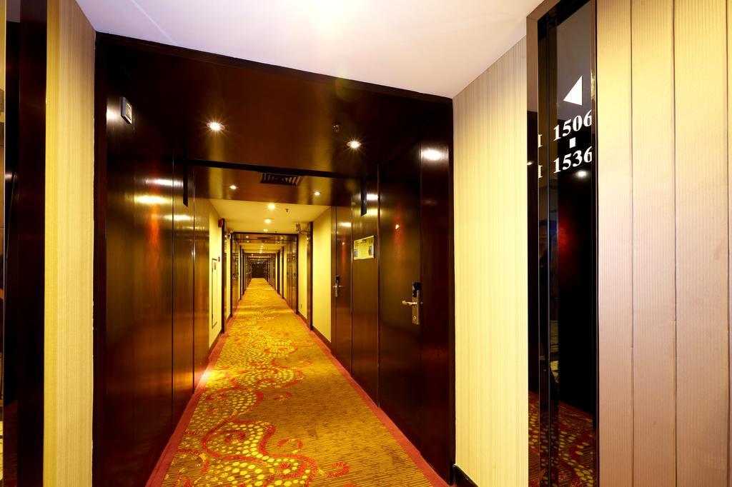 Mandarin Hotel Kanton Exterior foto